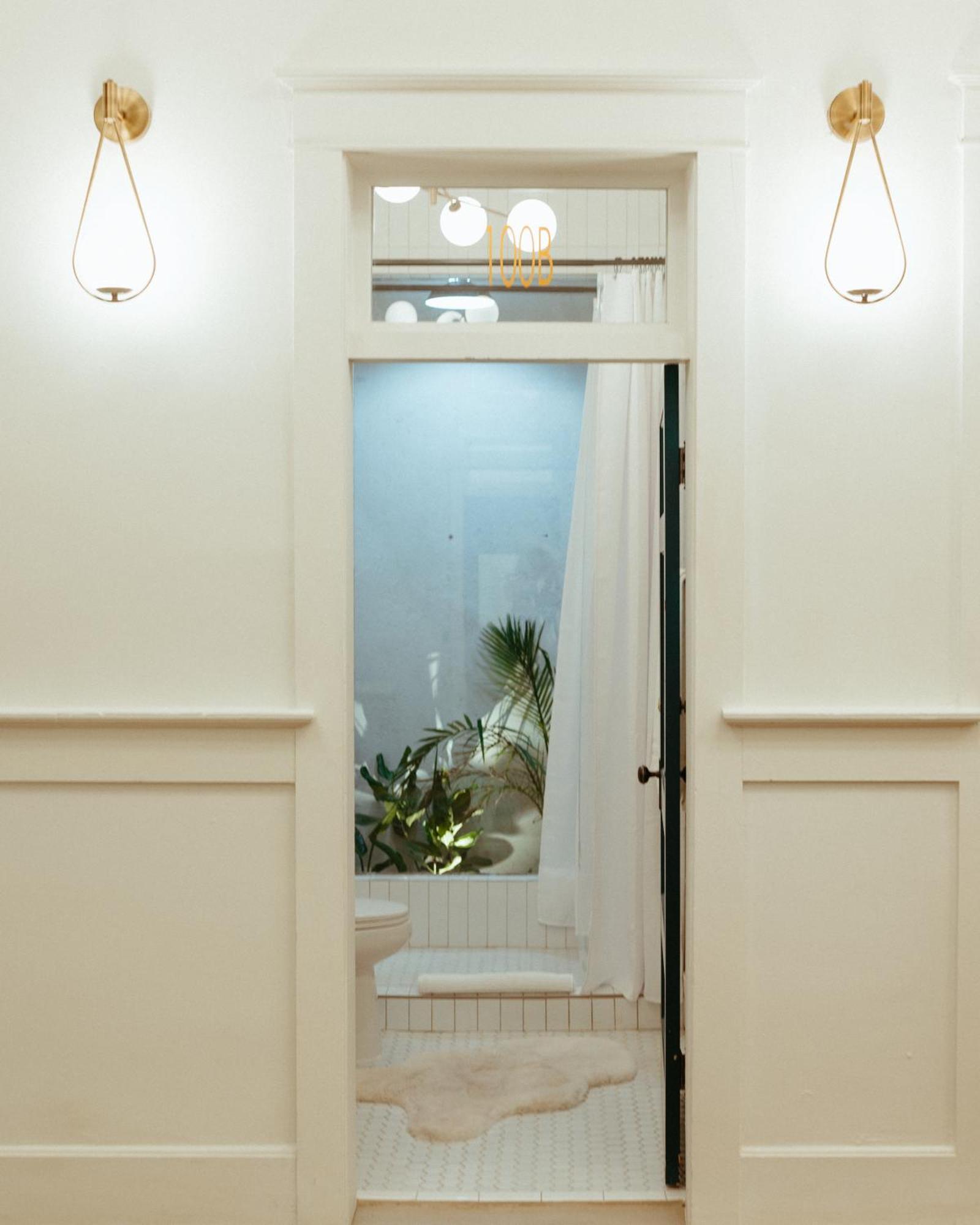 Warner Hotel บิสบี ภายนอก รูปภาพ