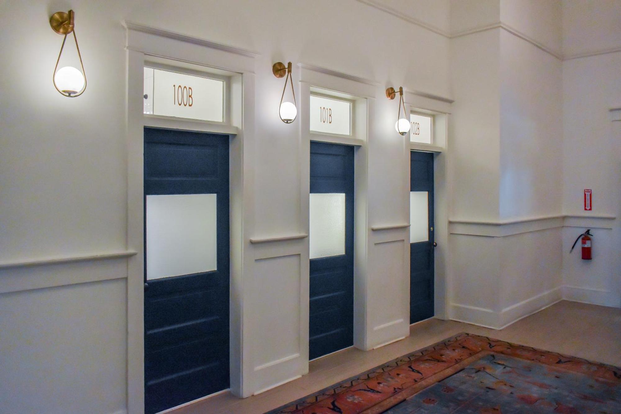 Warner Hotel บิสบี ภายนอก รูปภาพ